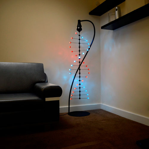 Lámpara LED espiral ADN giratoria