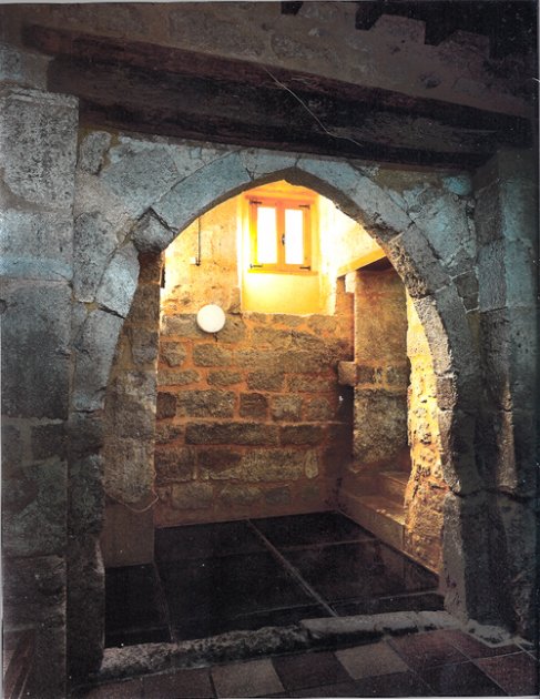 Foto del albergue de peregrinos de Hontanas. Arquitectura del camino de Santiago