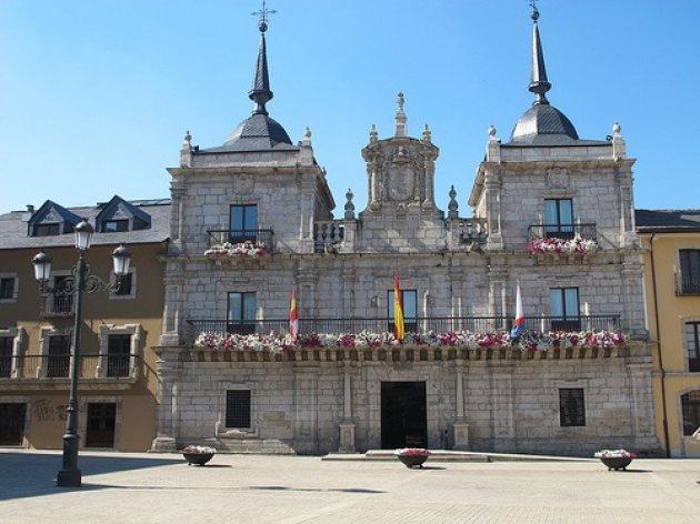 La plaza de las Eras en Ponferrada. Una antigua Plaza en la capital del Bierzo  