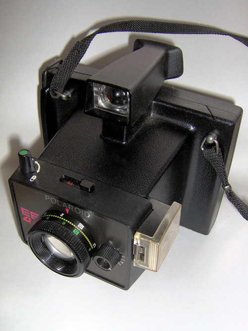 Las clásicas cámaras polaroid, una antigua alternativa a las actuales cámaras digitales       