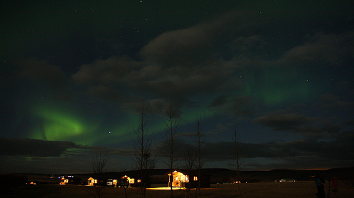 La espectacular aurora boreal, un fenómeno que nos ofrece el sol gratuitamente.