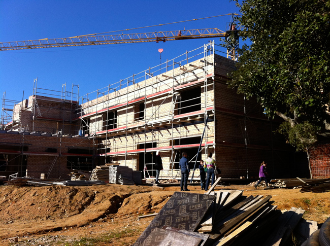 Cómo construirte tu propia casa: el proceso de construcción de una casas.  