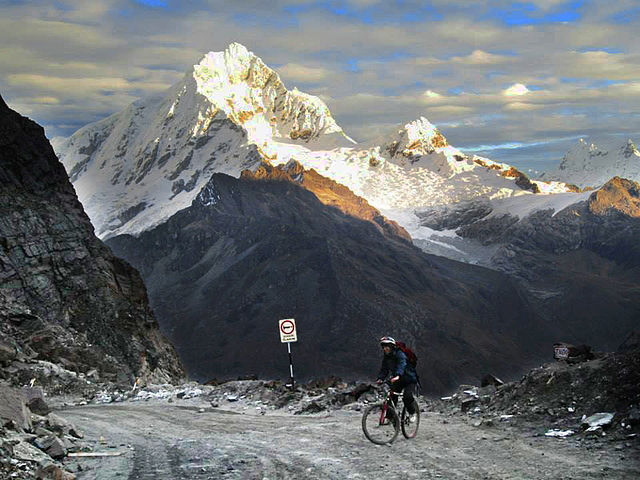 Consejos y material básico para protegerse del frio encima de una bicicleta  