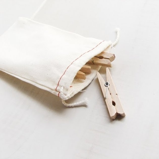 Cómo hacer una bolsita de tela uno mismo para guardar pañuelos, lapiceros, etc... 