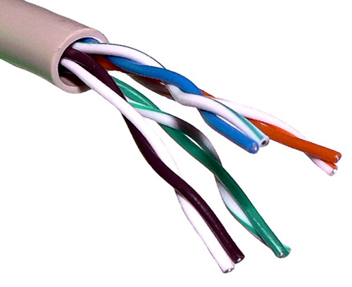 Cómo utilizar el cable del teléfono como suministro eléctrico de bajo voltaje.