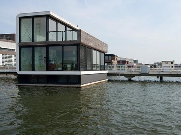 Las casa flotantes. Sistema constructivo de las casas flotantes con vasos de hormigón armado  