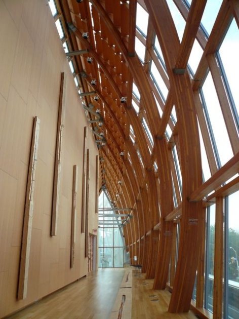 La madera empalmada estructural, características de la madera empalmada estructural: dimensiones, grosores y aplicaciones 